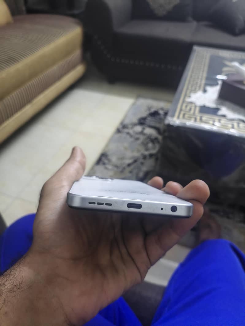 Tecno Spark 40c 5