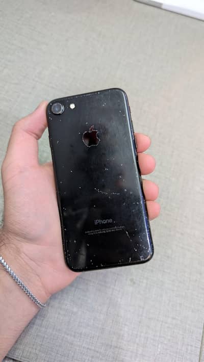 Apple iPhone 7