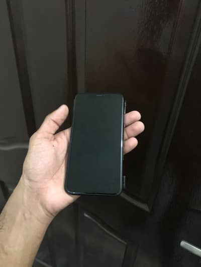 Apple iPhone XR