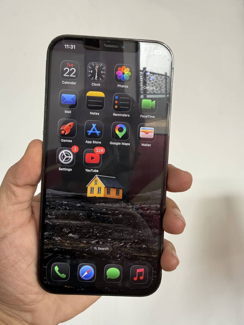 Apple iPhone 12 Pro Max 4