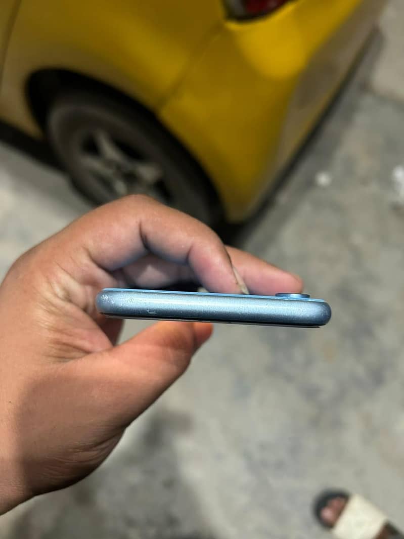 Apple iPhone XR 5