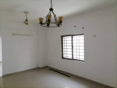 A 10 Marla Flat In Lahore Is On The Market For Sale