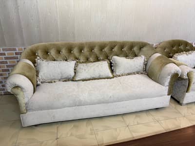 Drawing Room Sofa Set