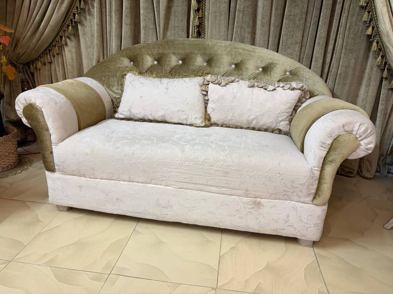 Drawing Room Sofa Set 2