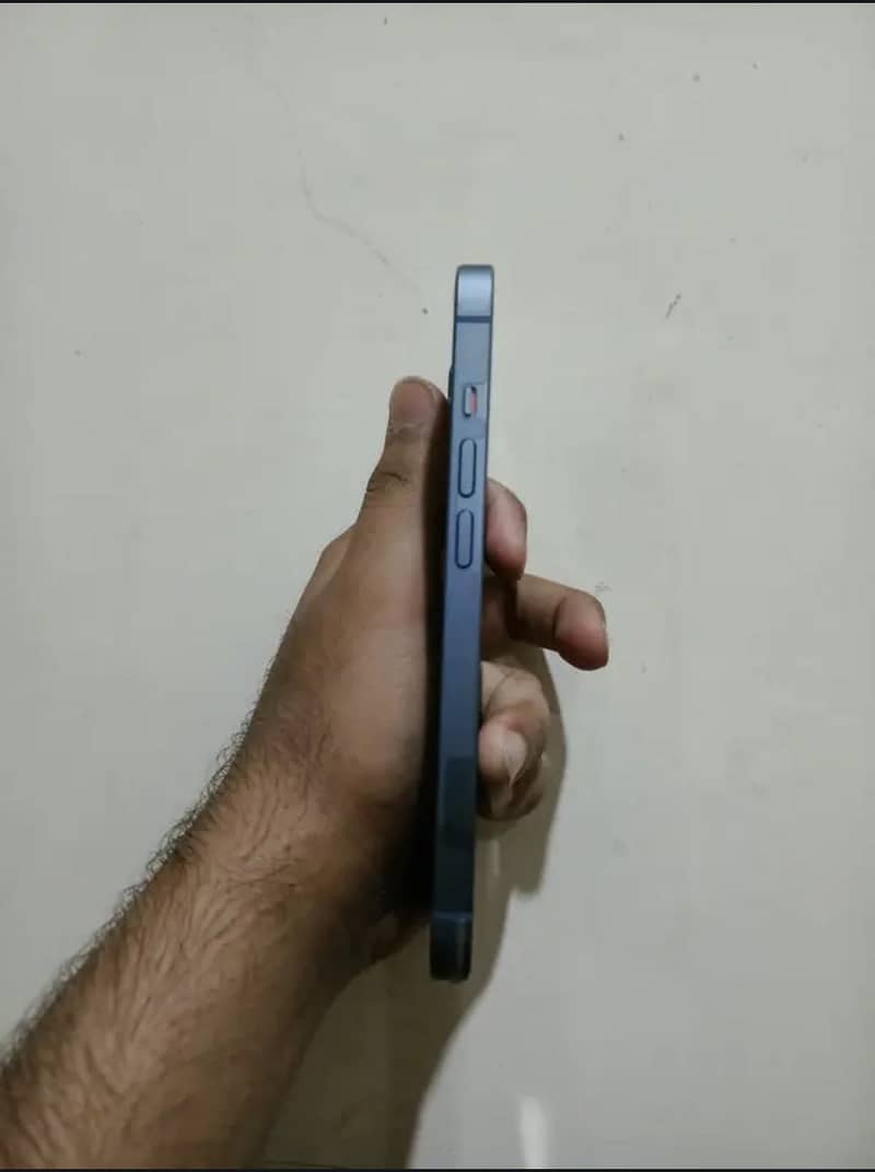 Iphone 14 jv 0