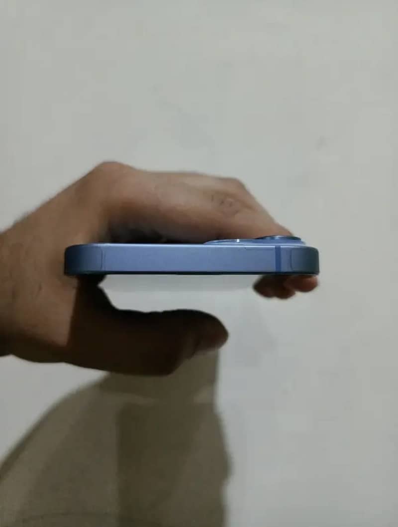 Iphone 14 jv 4