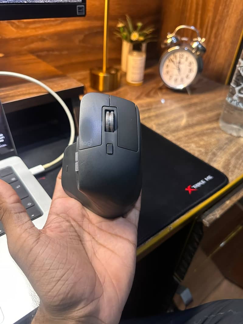 Logitech Mx Master 3s 2