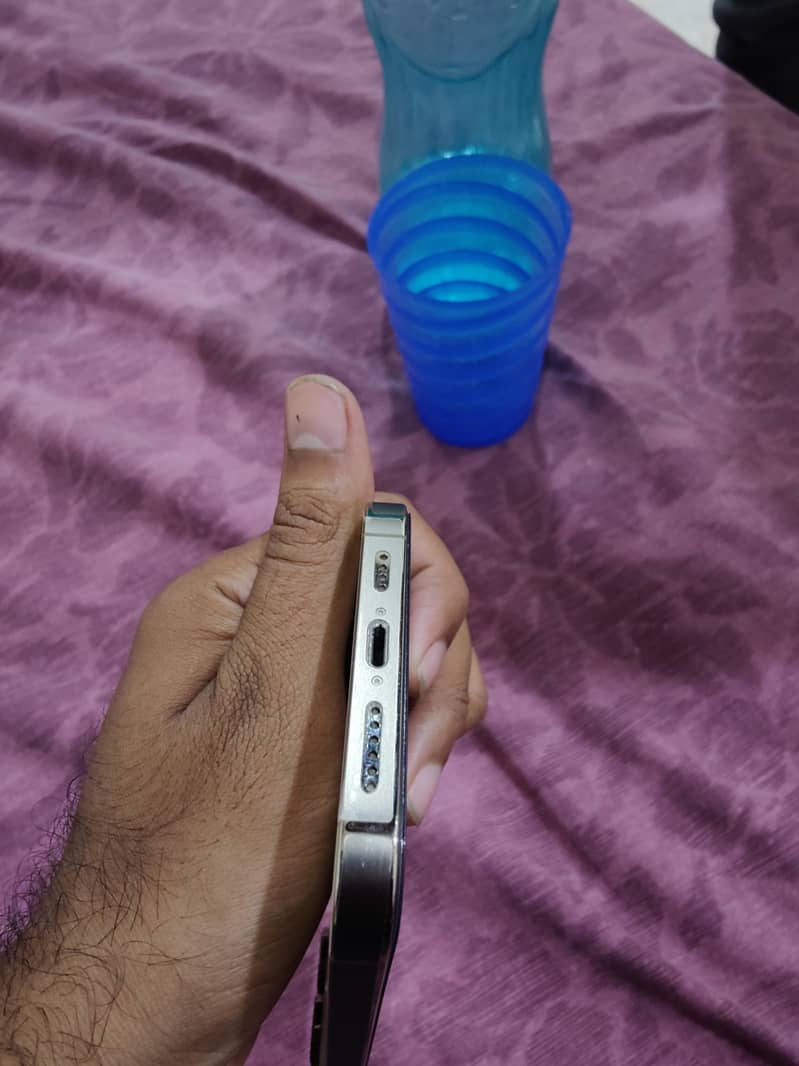 Apple iPhone 14 Pro Max 5