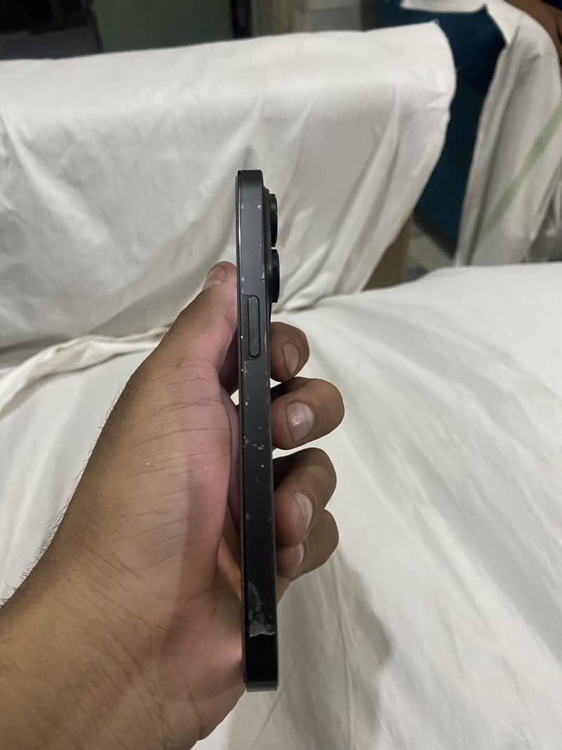Apple iPhone 14 Pro 3