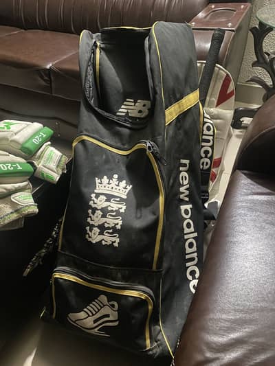 Premium cricket kit