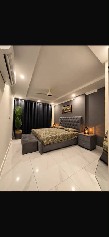Daily Basis Apartment & Rooms Per day Perweek Short stay Available in E-11 Islamabad