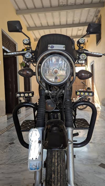 Suzuki GS 150 2022 Model Black Color