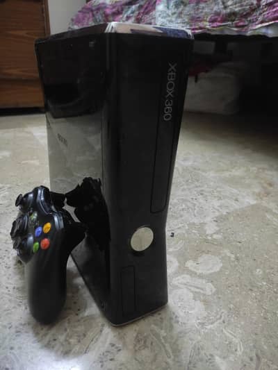 Xbox 360 Slim