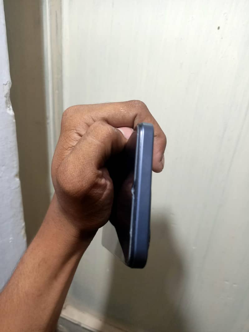 realme note 70 4