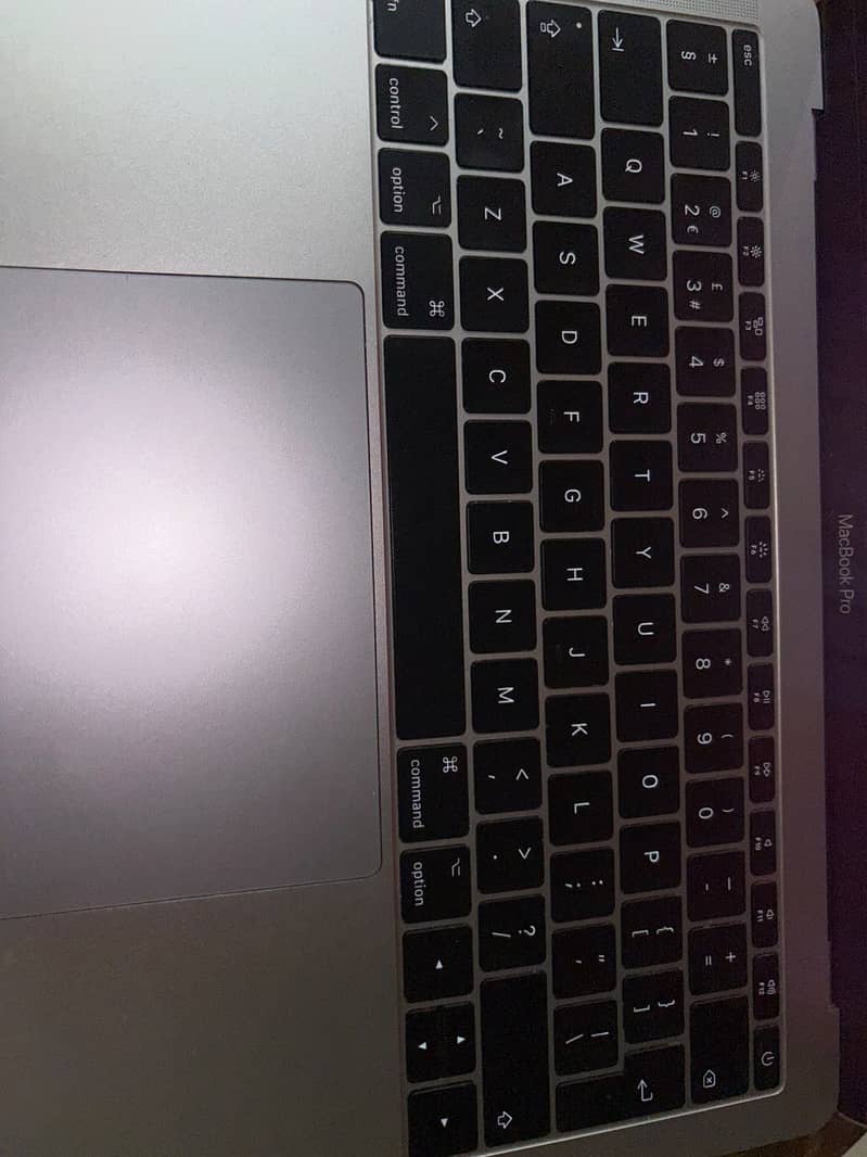 Mac book pro 2017 3
