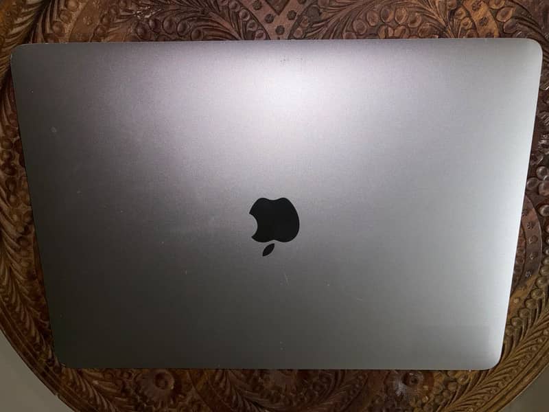 Mac book pro 2017 4