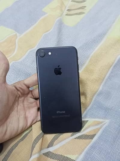 Apple iPhone 7
