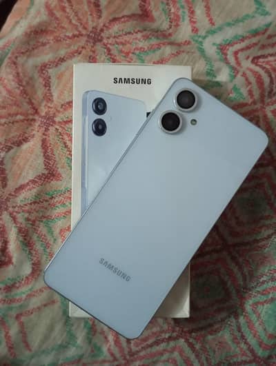 Samsung Mobile A06