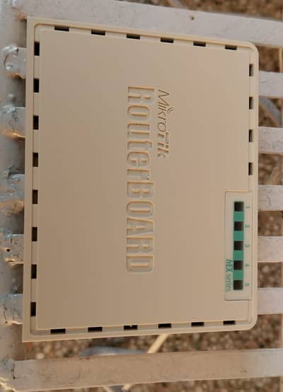 Mikrotik hEX RB-750Gr3 Router for Sale - Islamabad
