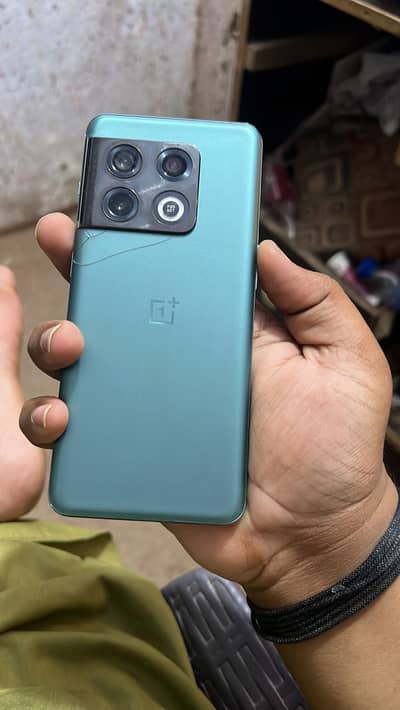 One Plus 10 Pro