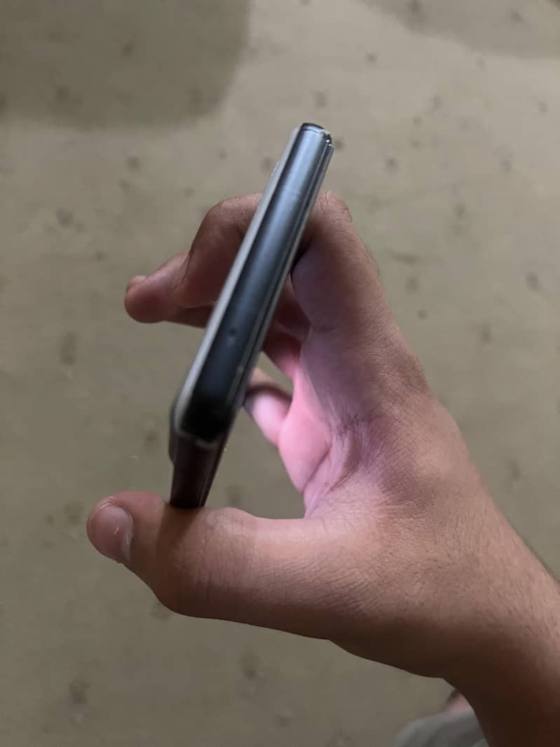 Google Pixel 6a 3