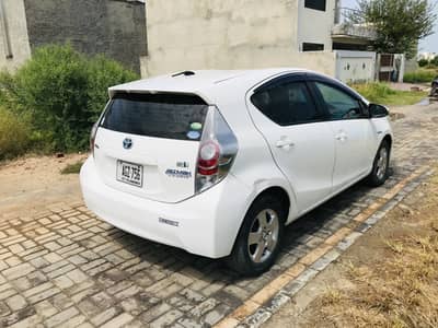 Toyota Aqua 2014