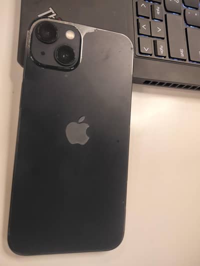 Apple iPhone 13
