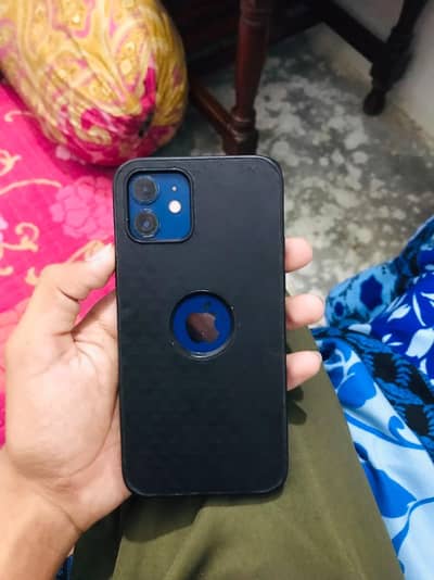Apple iPhone 12