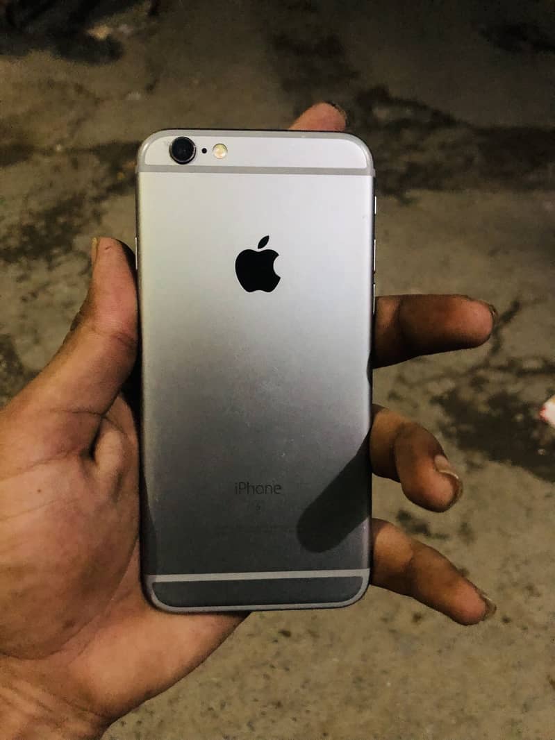 Apple iPhone 6S 0