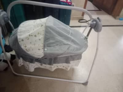 Rechargeable baby swing