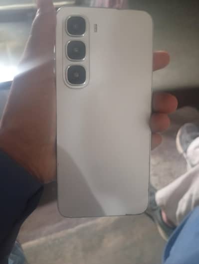 Infinix hot 60i