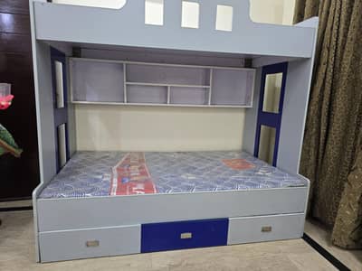 Bunker Bed