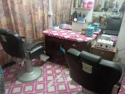 Kiswa Beauty Saloon complete setup for sale
