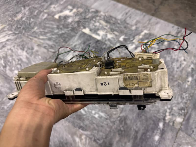 Ek 1999_2000 speedometer 2