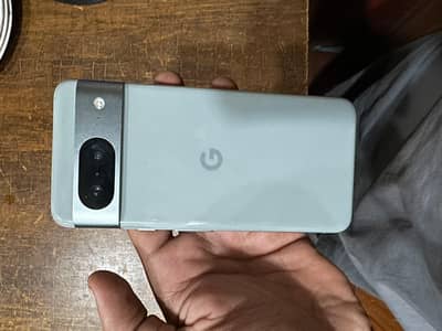 Google Pixel 8