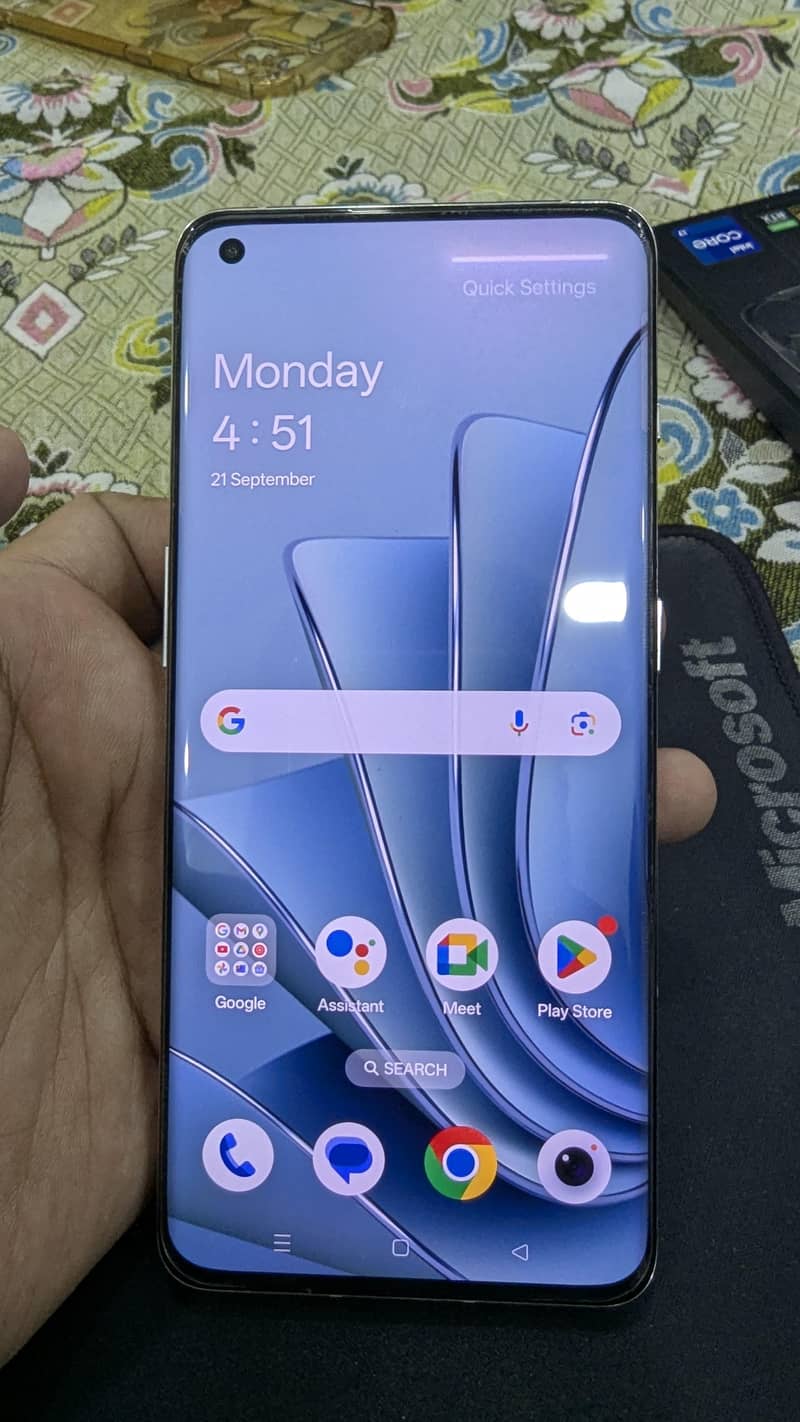 One Plus 10 Pro 8