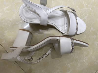 Women/ Girls shoes (Sandals) Heels