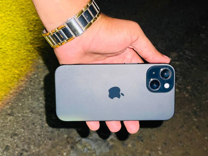 Apple iPhone 15 0