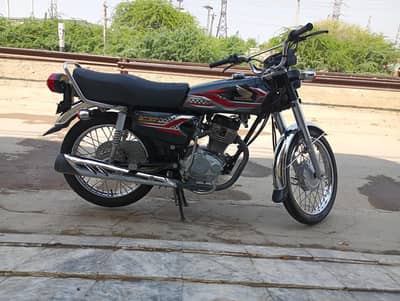 HONDA CG 125 2024