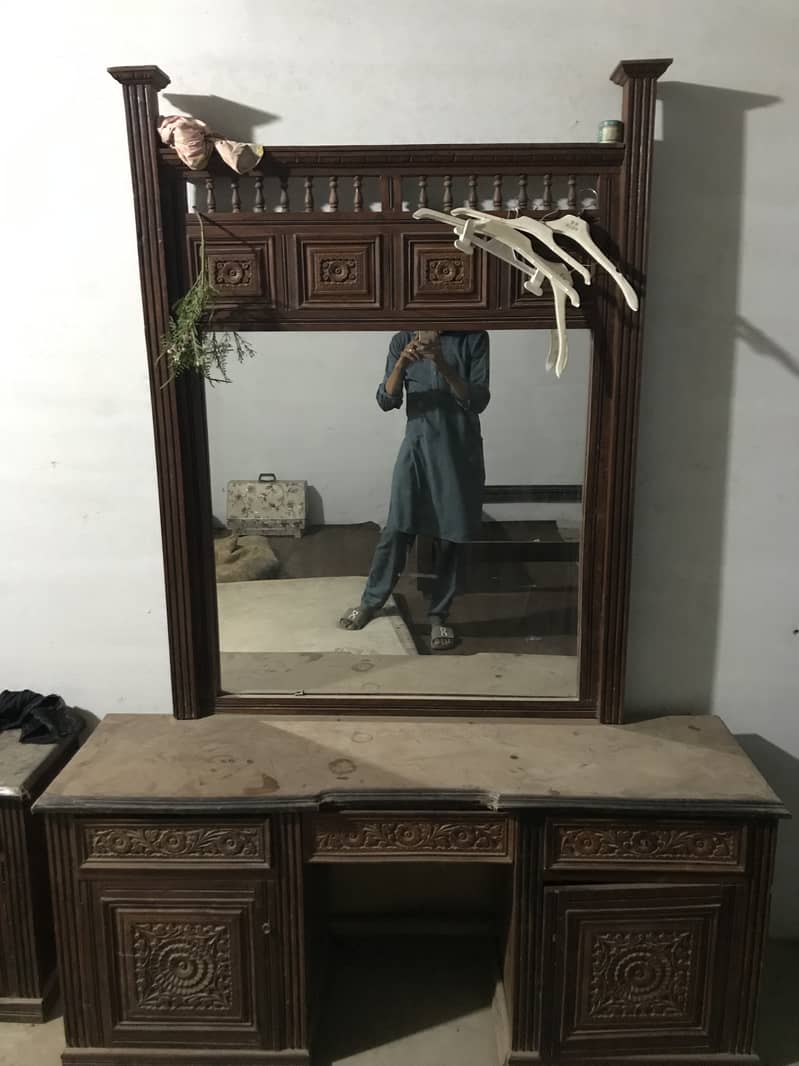 Showcase And Dressing 4