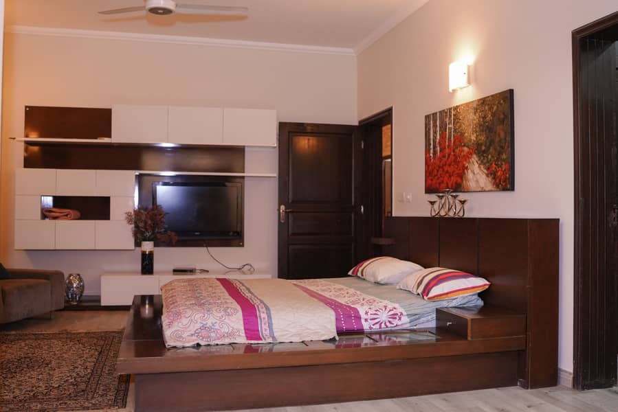 Fantastic Bed 3