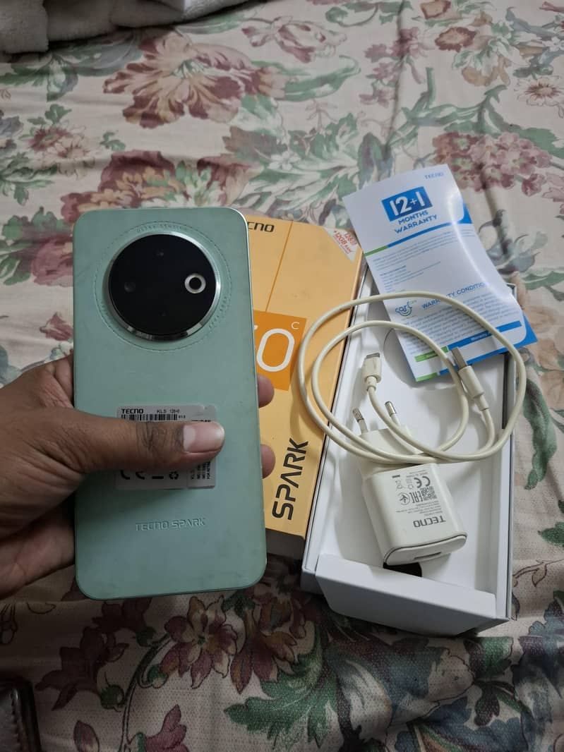 Tecno SPARK 30C 1
