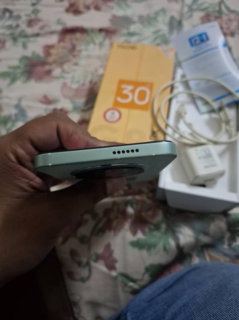 Tecno SPARK 30C 4