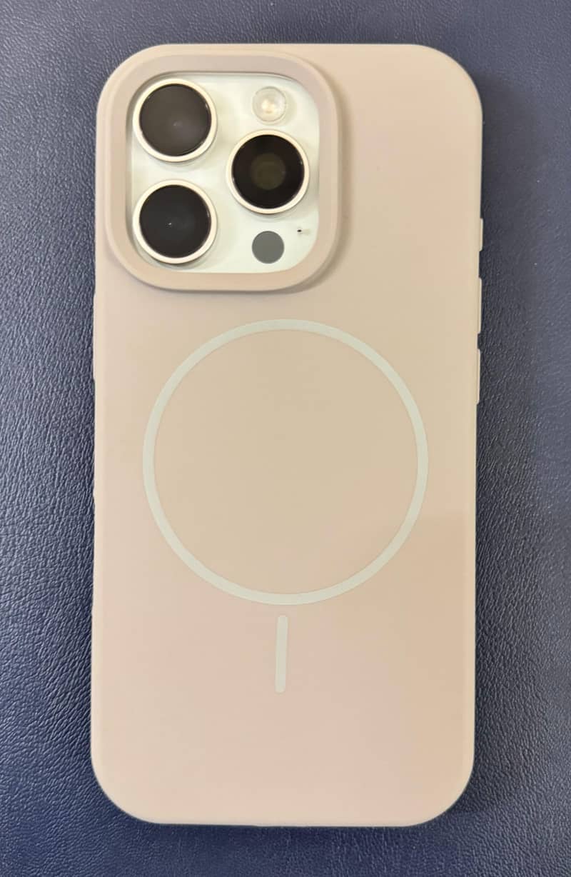 Apple iPhone 16 Pro 6