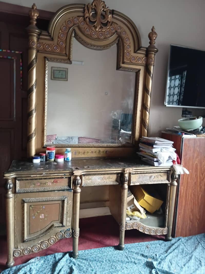 3 items in 8000 dining table cabinet table number . 03008079883 2
