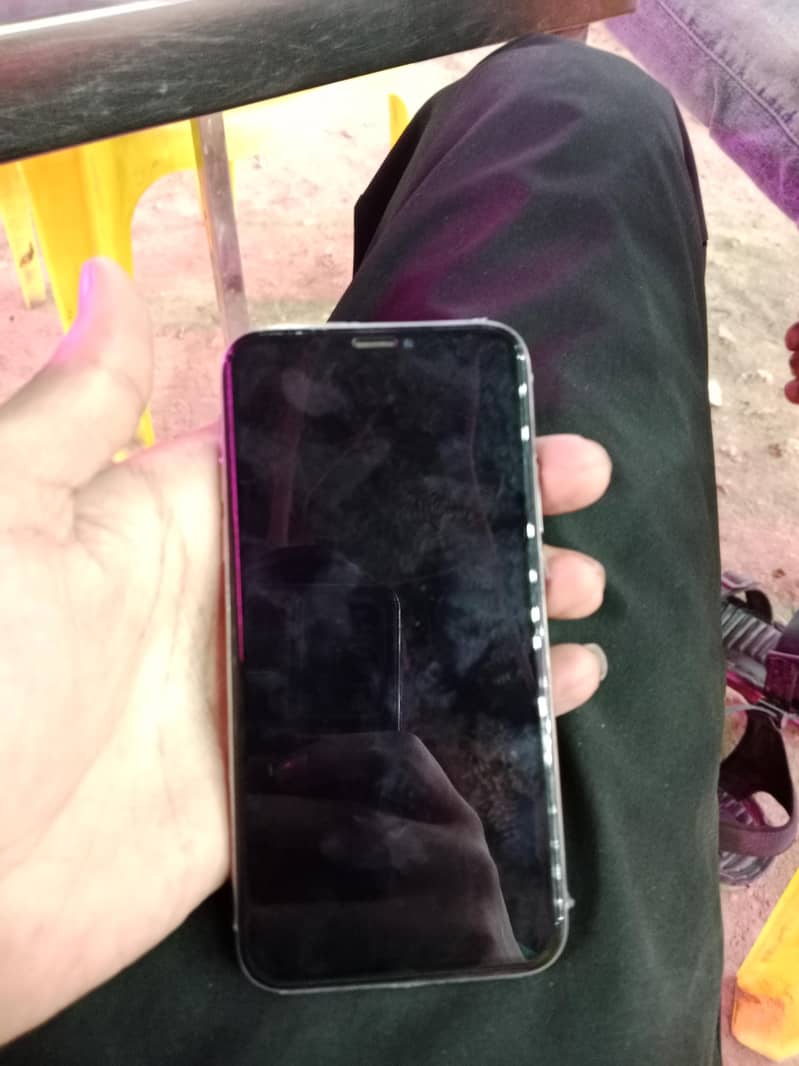 Apple iPhone X 1