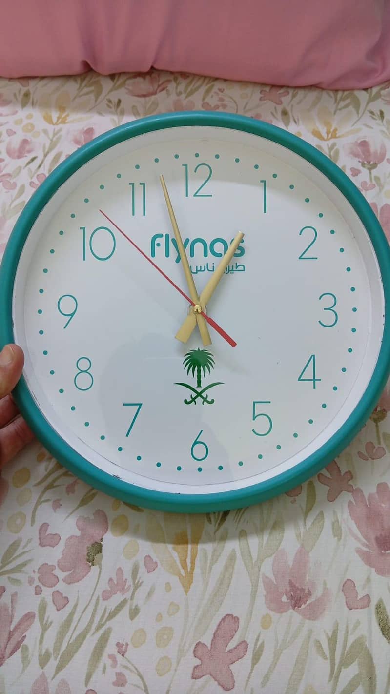 Customized Wall Clocks 0