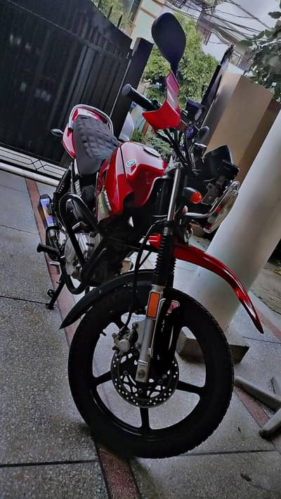 YAMAHA YBR 125G Whatsapp(03038818664)