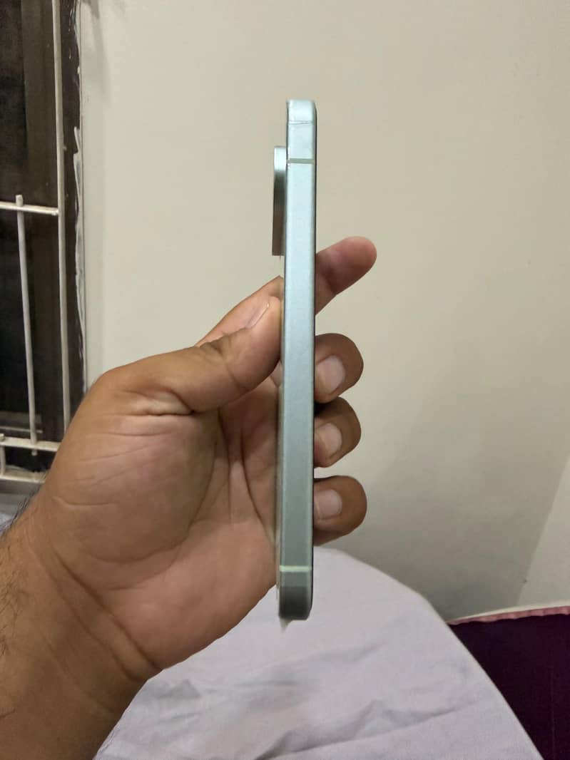 Google Pixel 9 3