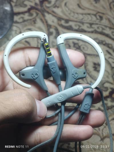 SkullCandy Chops IN-EAR Wired Earbuds Model-S4CHGY-405